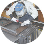 職人の手作業による丁寧な作りこみ